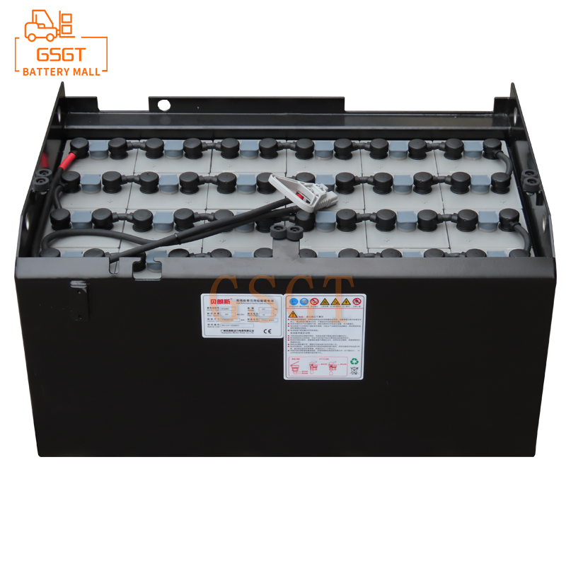 The VSDX400M 48V 400Ah forklift battery perfectly fits the Toyota 4FB15 four-wheel forklift